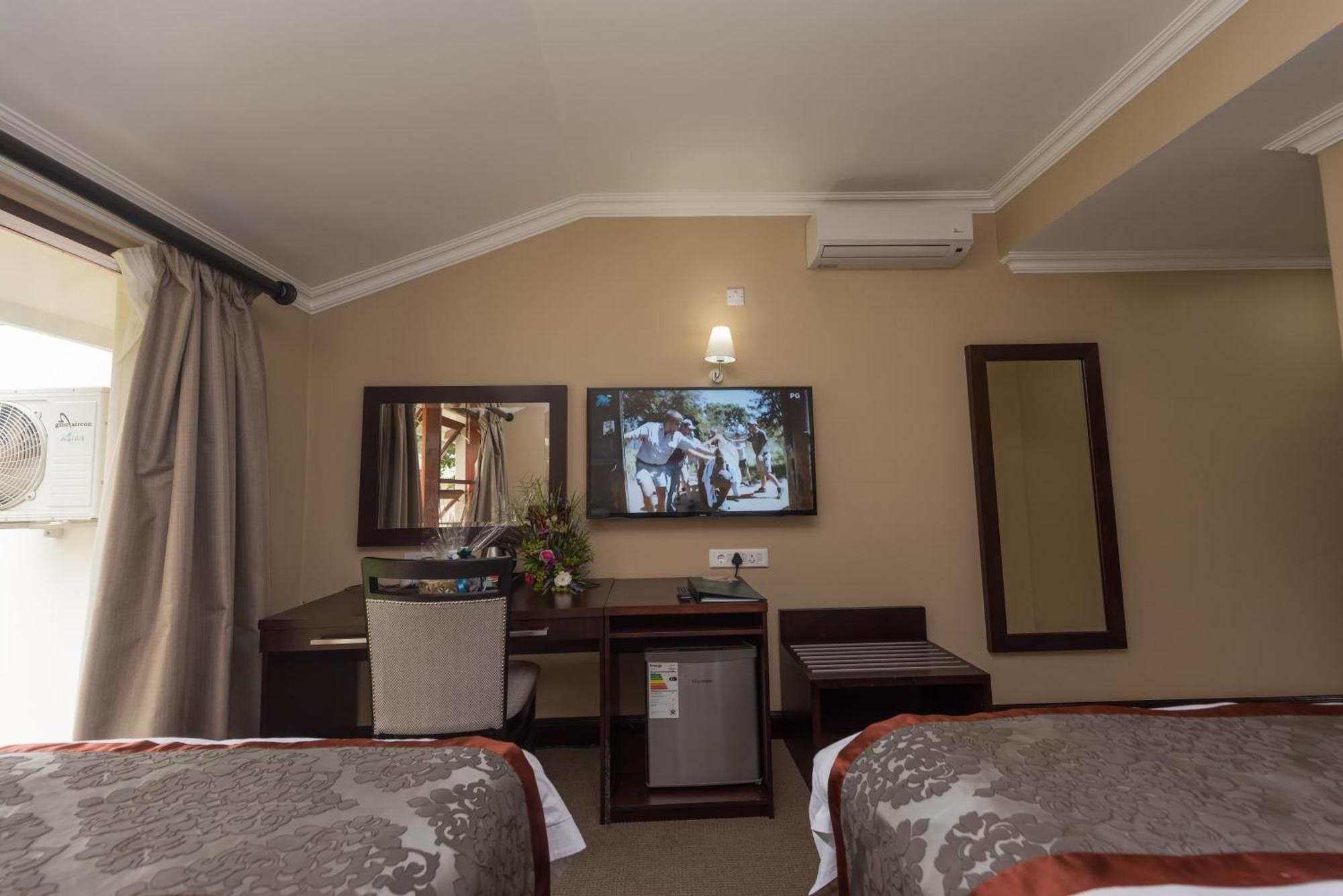 Sunbird Lilongwe Hotel Exterior foto
